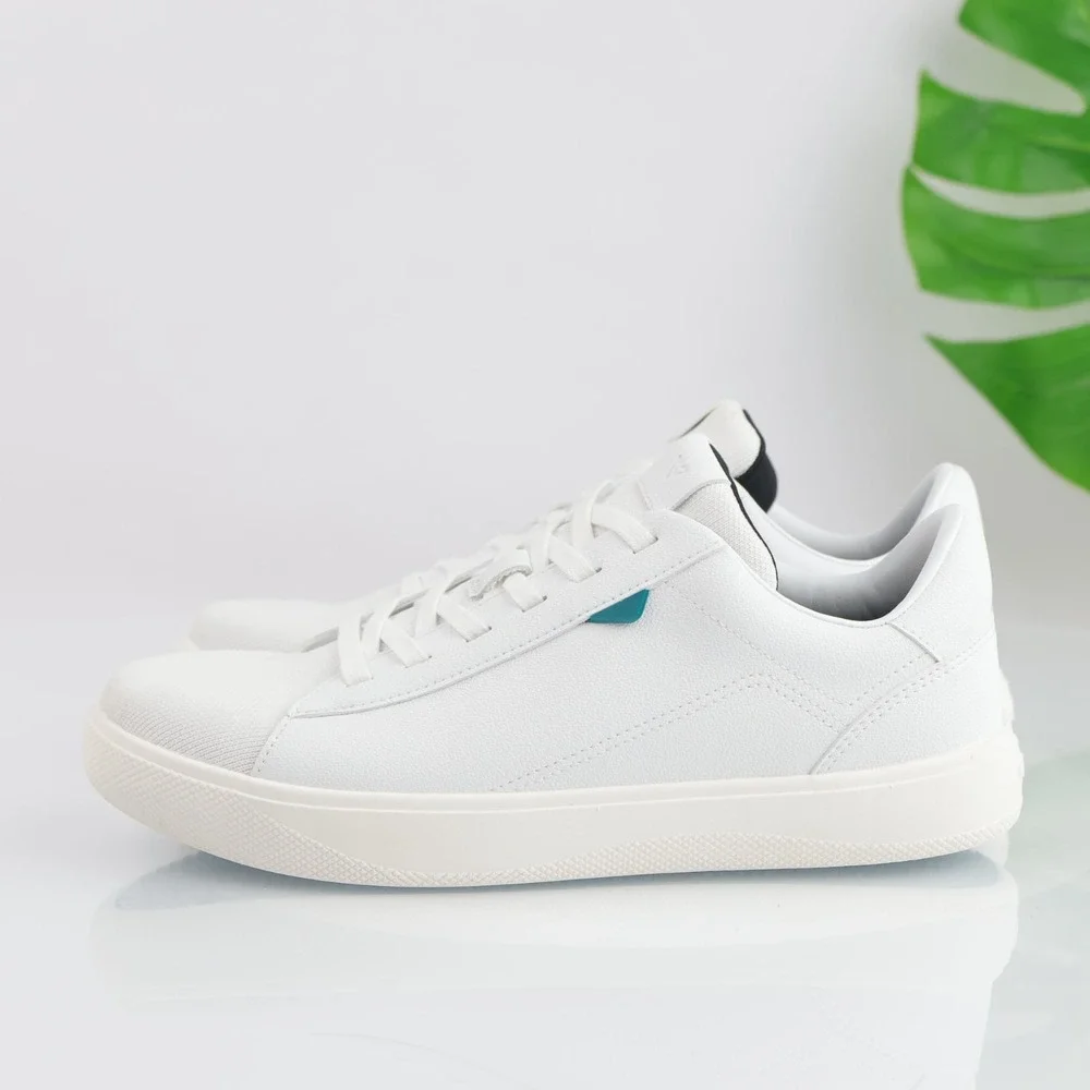 Vessi Womens Soho Sneaker Size 9 Waterproof White Vegan Leather Lace Up Shoe Low